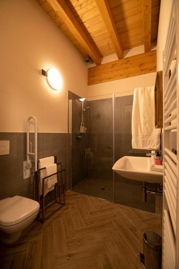 Imbersago Agriturismo Monsereno Horses מראה חיצוני תמונה